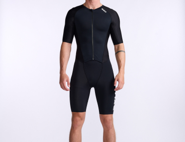 2XU Aero Trisuit kurzarm Schwarz Herren 