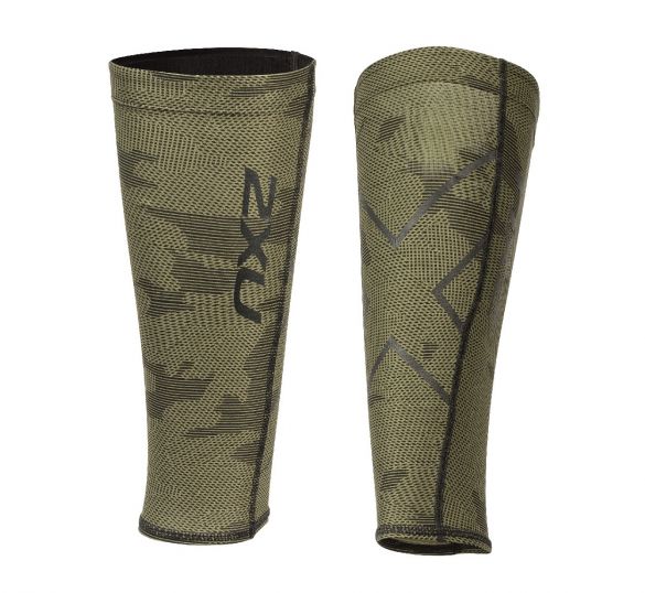 2XU kompression calf guards Grün UA1987b-LCK/BLK